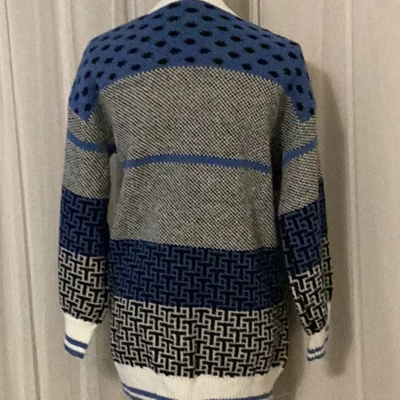 🌸Oversized Button Up V-Neck Cardigan Blue Grey White Black - Picture 10 of 12